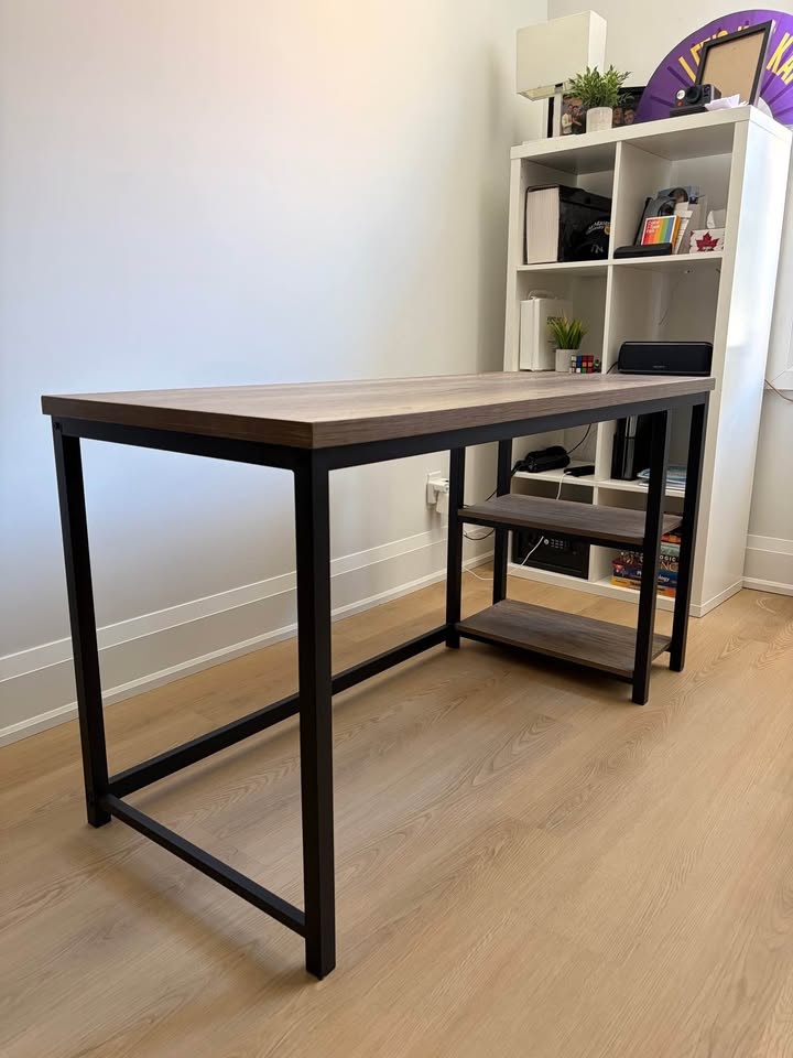 Large Oak Wood & Metal Desk - photo 2