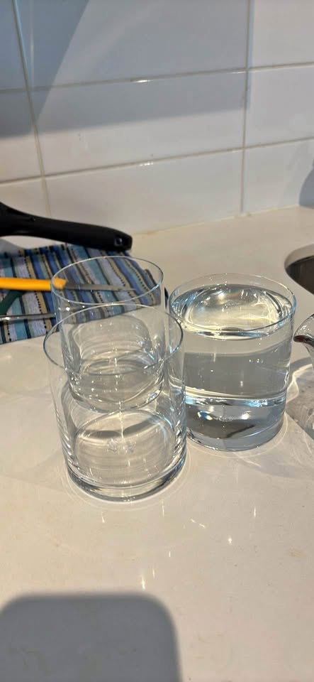 3 Glasses