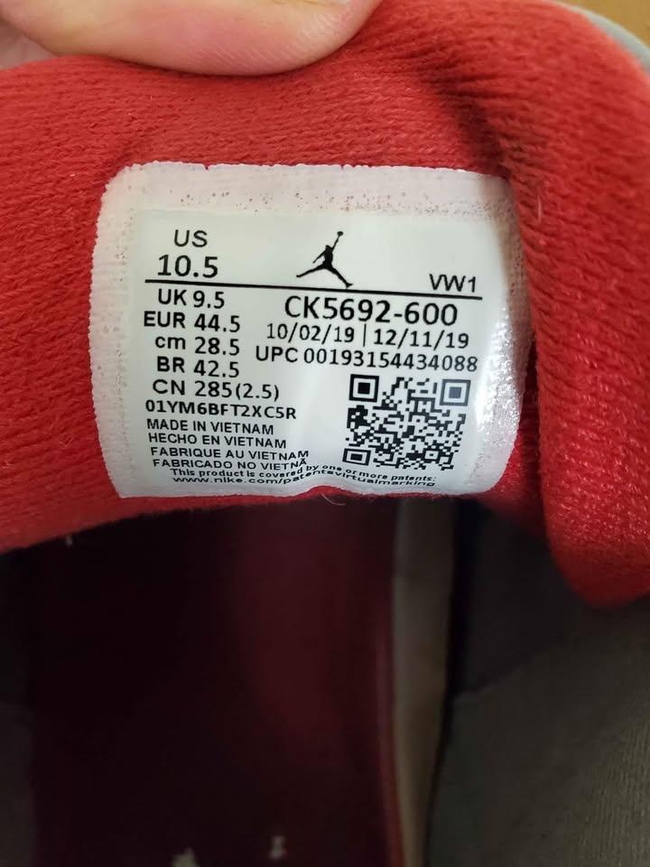 Nike Air Jordan III Retro Size 10.5