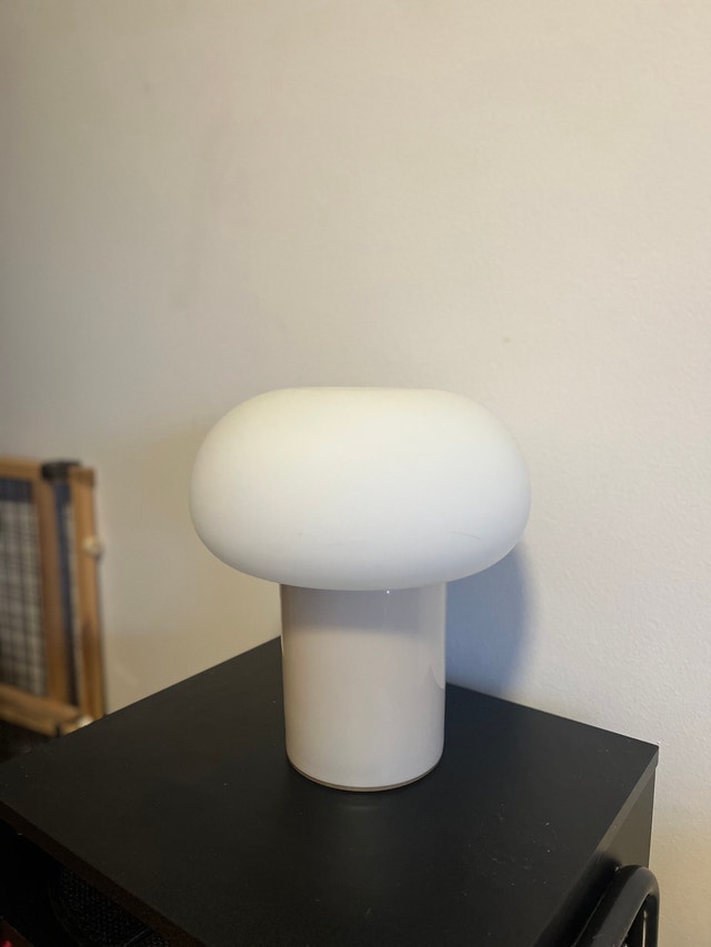 Dimmable Glass Table Lamp (remote incl.) - photo 2