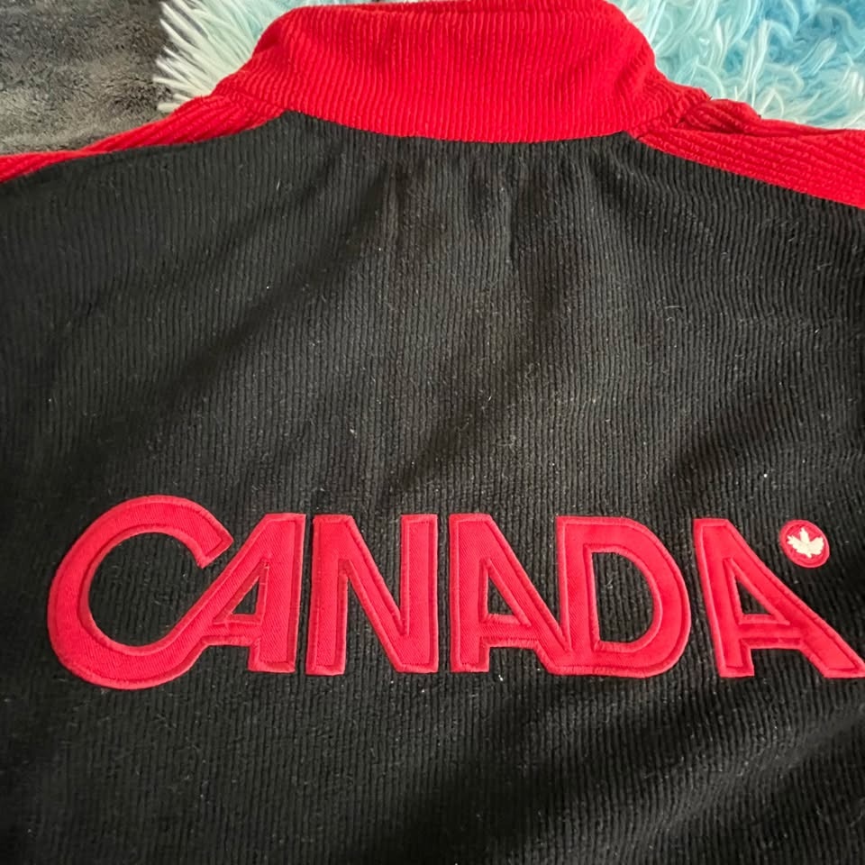 Vancouver Olympics 2010 Hudson's Bay 1/4 Zip Sweater Youth 14/16 - photo 5