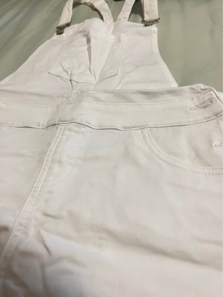 White Skirt Overall - Size 6 - Never Worn - photo 2