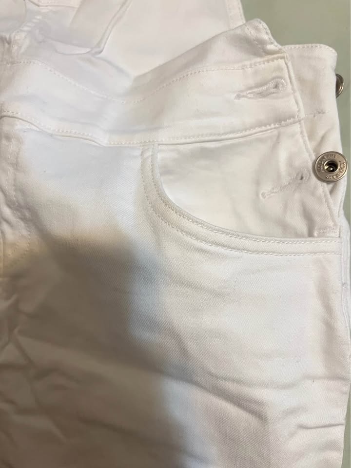 White Skirt Overall - Size 6 - Never Worn - photo 4