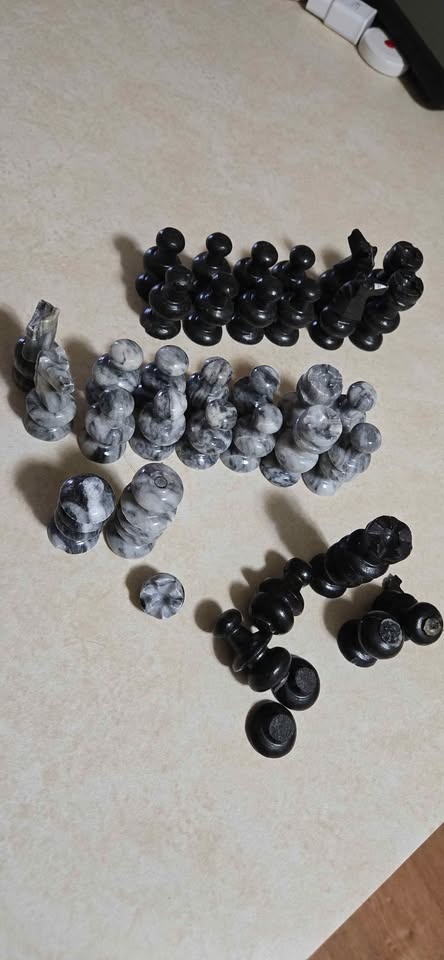 Marble Checkers/Chess Set - photo 3