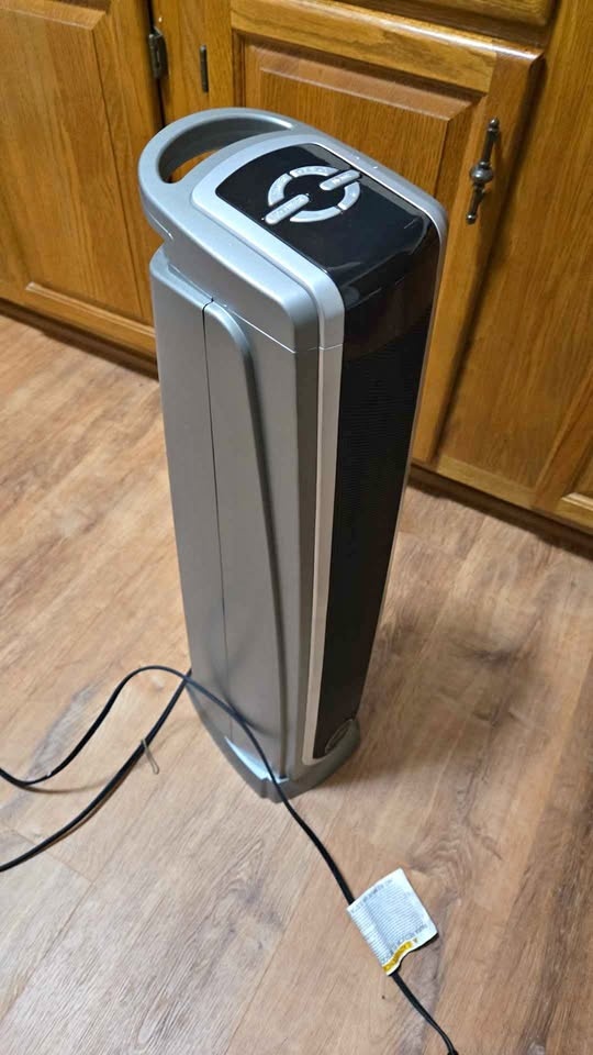 Lasso room heater