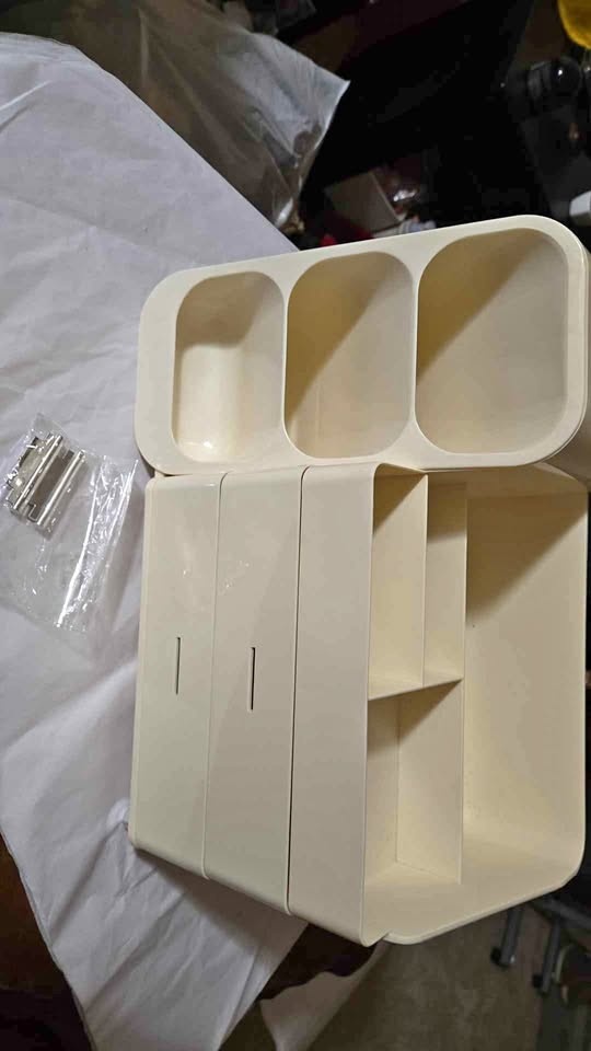 Bathroom storage