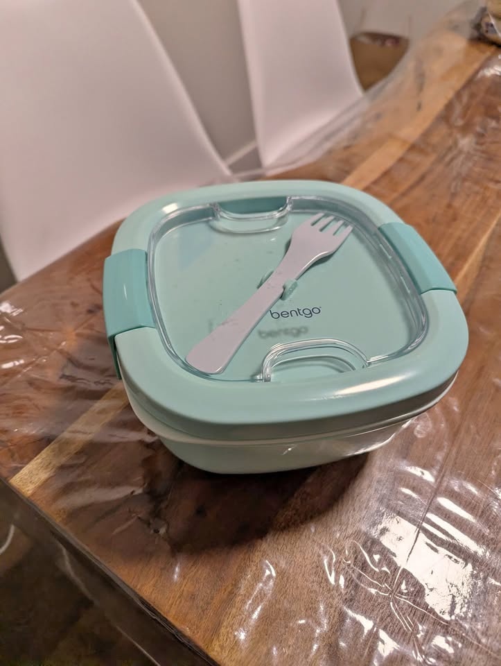 Bentgo Salad - Stackable Lunch Container