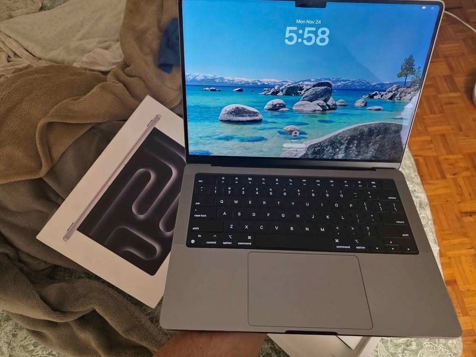 MacBook Pro 14" M3 16GB RAM 512GB SSD - photo 4
