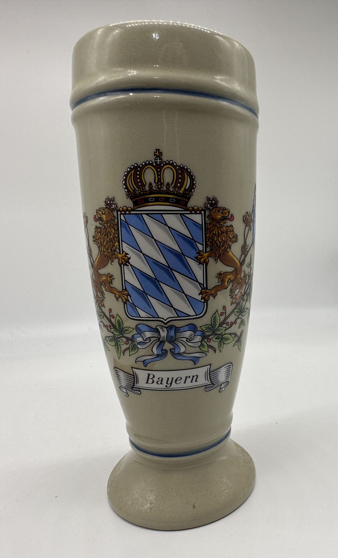 German Vase From Bayern Pottery - photo 2