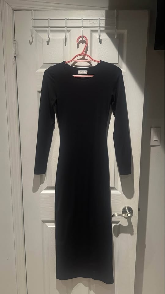 Aritzia Contour Dress - photo 2