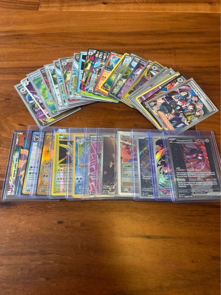 Pokémon card lot - photo 2
