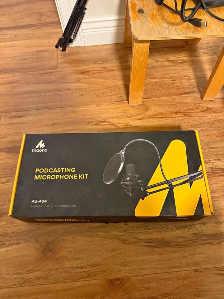 Podcasting Microphone Kit