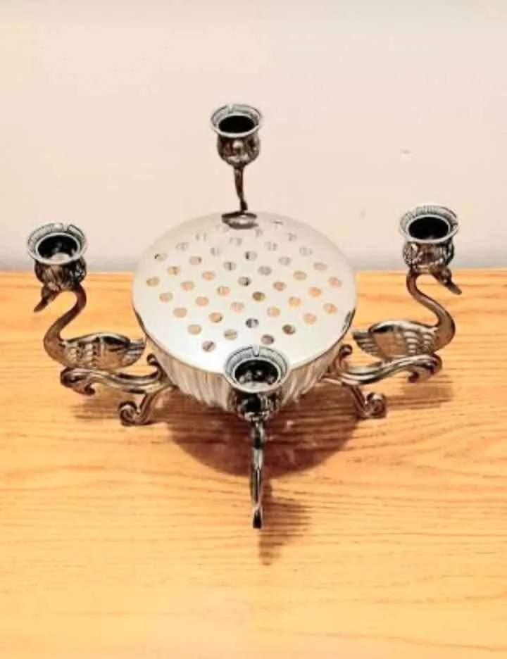 Centerpiece Silver Plated 4 Swan Candelabra & Flower Frog image indicator(2)