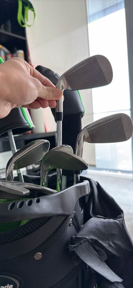 Taylormade RBZ Golf Clubs Set with Bag - photo 2