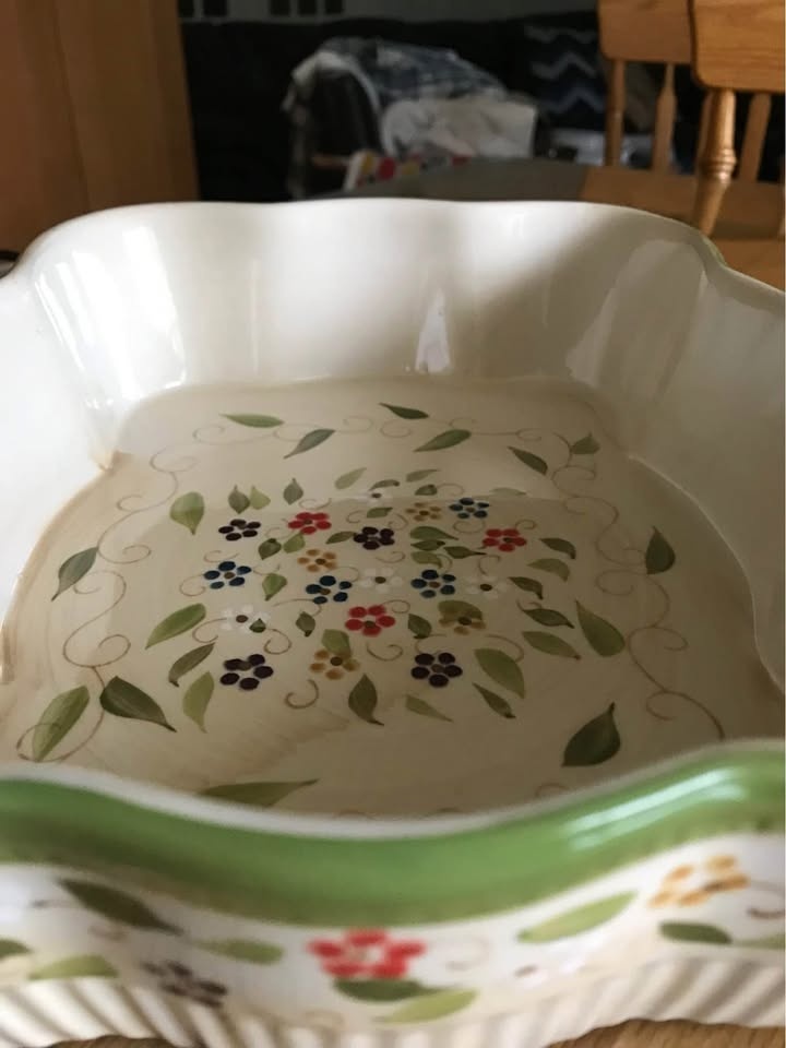 Temptation Ovenware 3 piece Petals Set - photo 3
