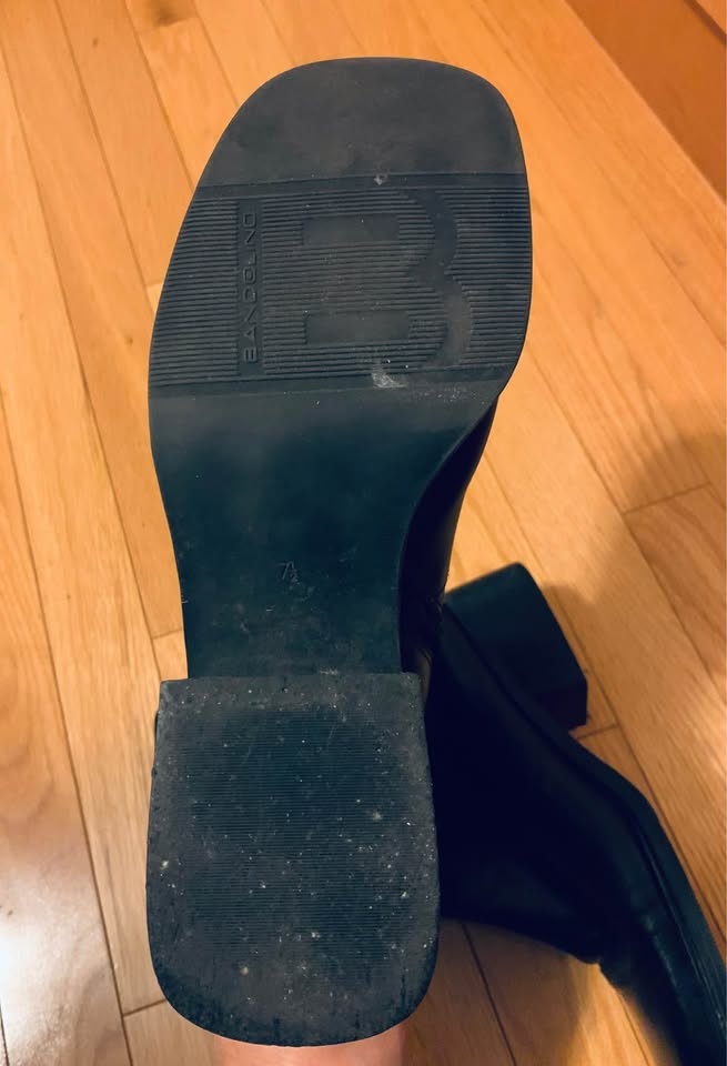Women’s Boots 7.5M - photo 4