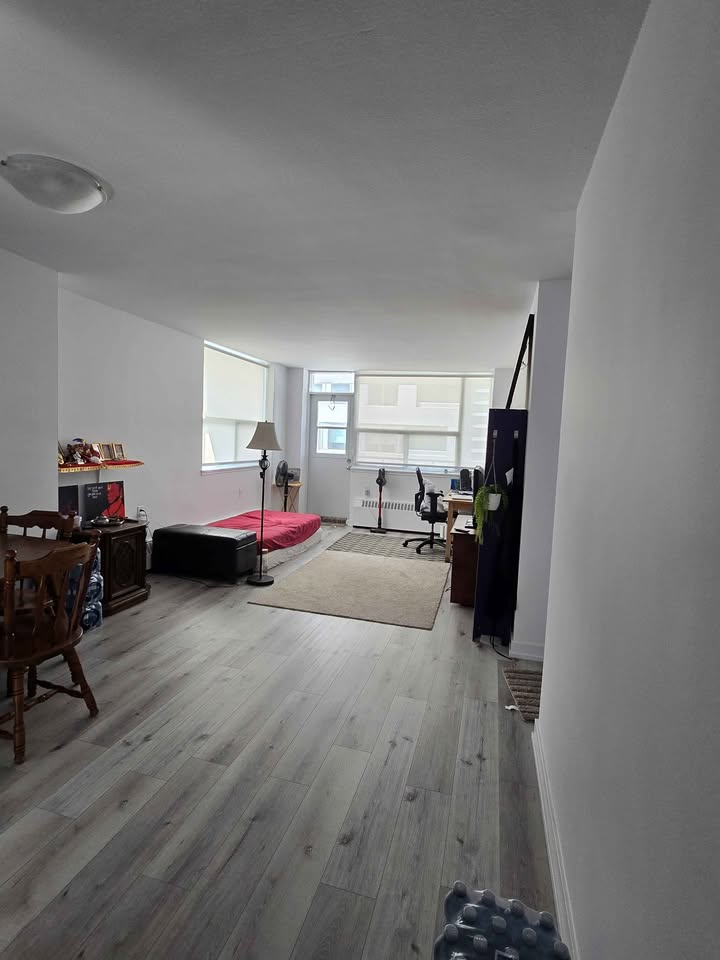 2 Beds 1 Bath - Apartment - photo 3