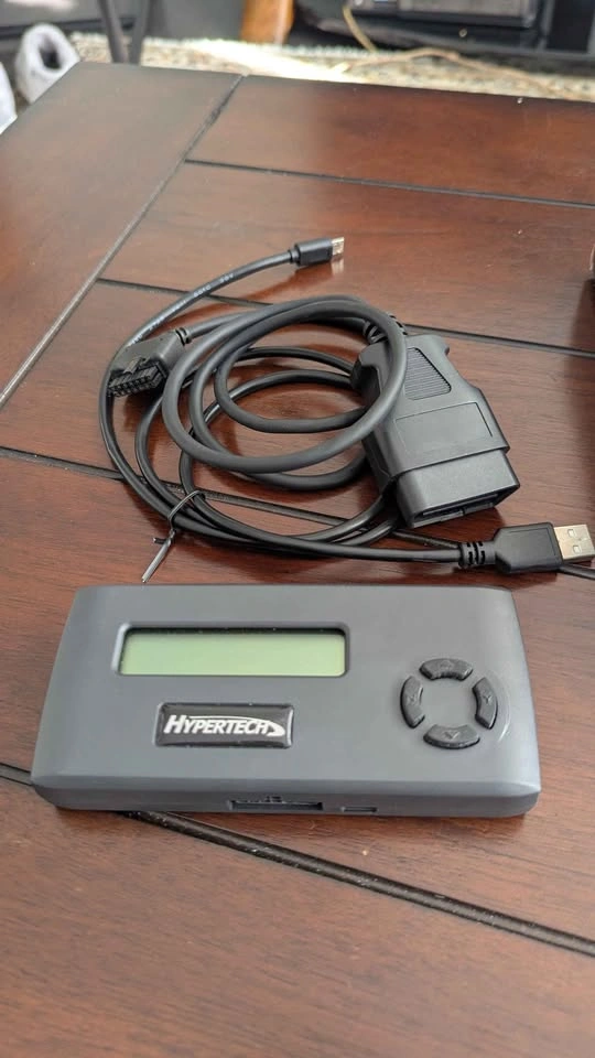 Locked Hypertech Speedometer Programmer - photo 3