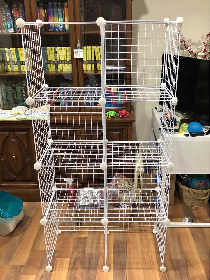 Metal cube shelving unit