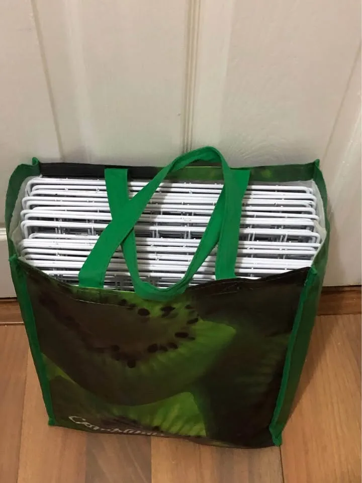 Metal cube shelving unit image indicator(2)