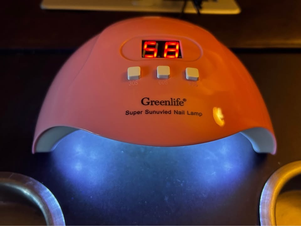 LED UV Nail Lamp 🧡 - photo 4