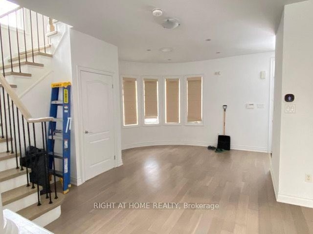 4 Beds 4 Baths Townhouse - photo 2