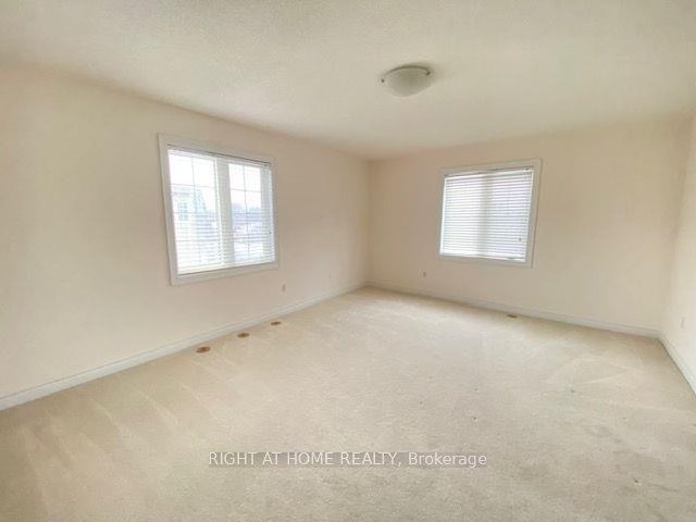 4 Beds 4 Baths Townhouse - photo 4