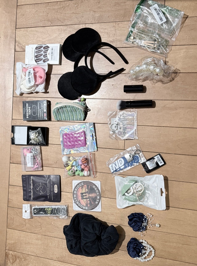 Assorted Items - photo 2
