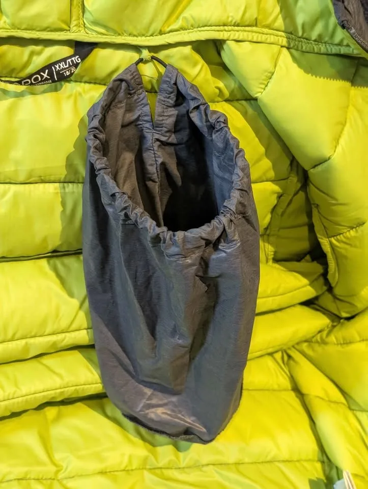 Women's puffer jacket - paradox image indicator(4)