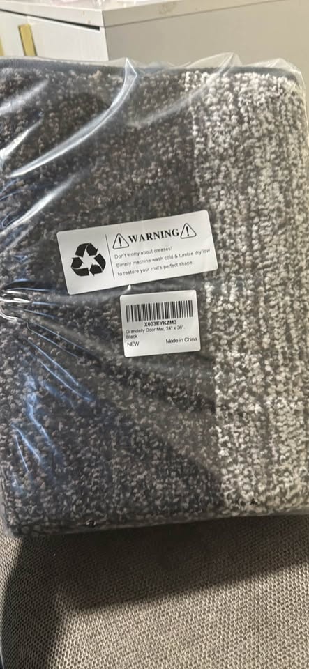 New Non-Slip Indoor Door Mats (24"x36") - Fixed Price - photo 2