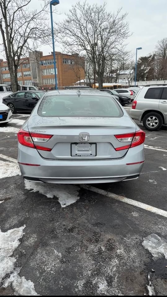 2020 Honda Accord LX Sedan 4D - photo 4