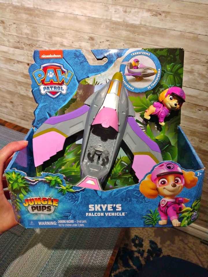 Brand New Paw Patrol Skye Falcon Vehicle Jet Toy