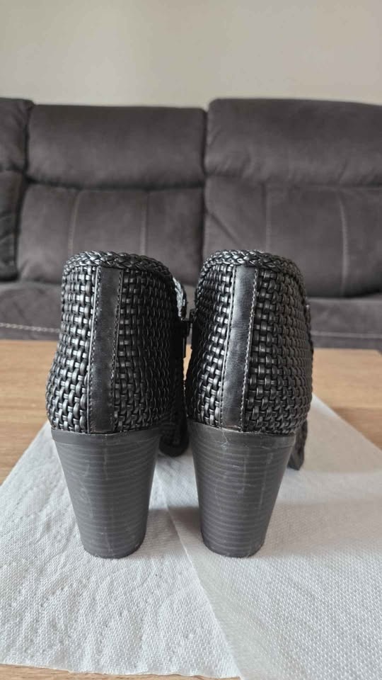 Esprit Black Woven Ankle Boots Size 7.5 - photo 3