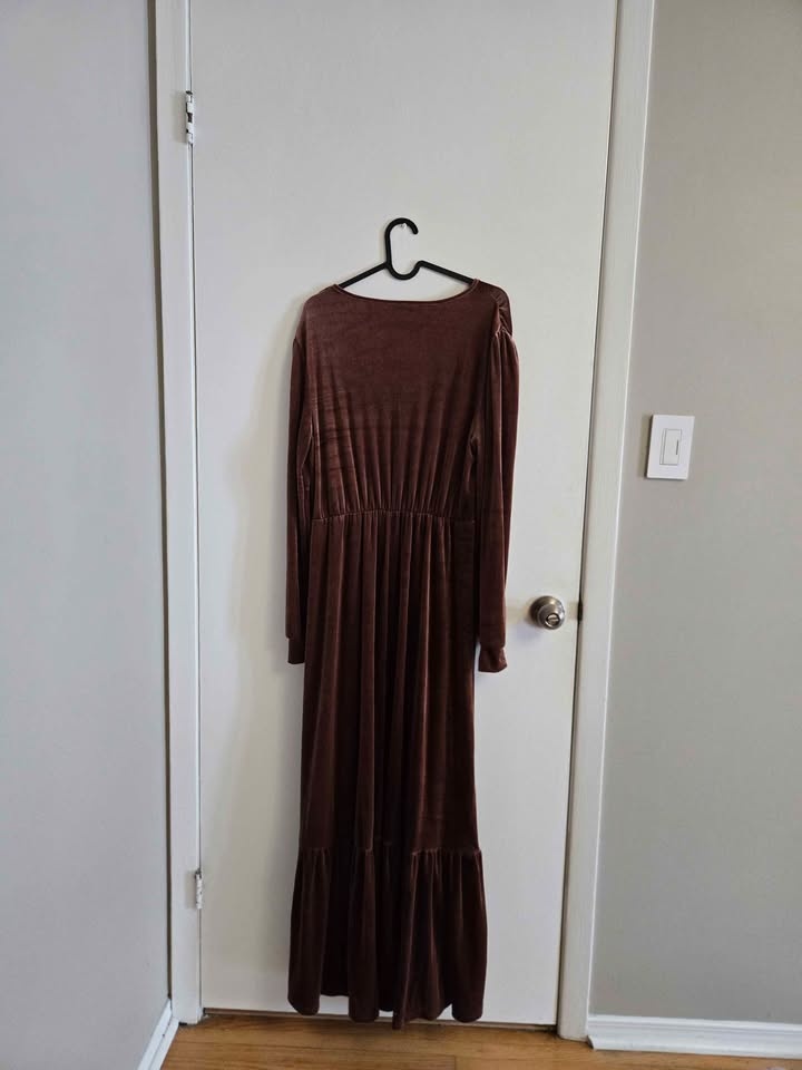 Velvet long dress. Size XL - photo 2
