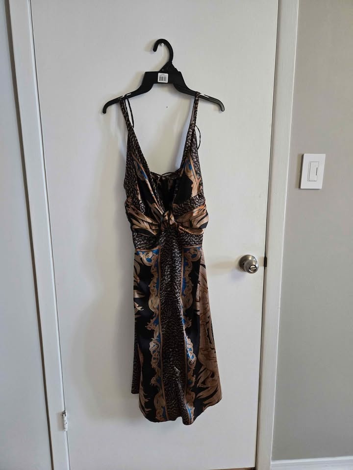 Le chateauPrint Slip Dress Size Large - photo 3