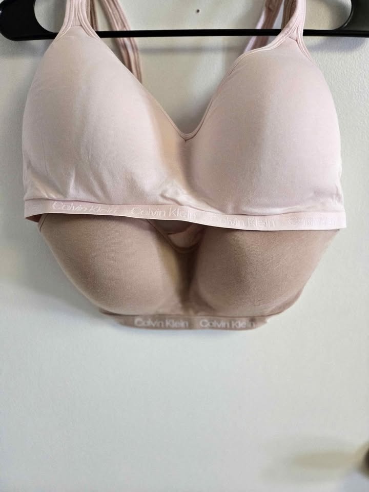 Calvin Klein 2 Cotton Bras. Size X Brand new, no box