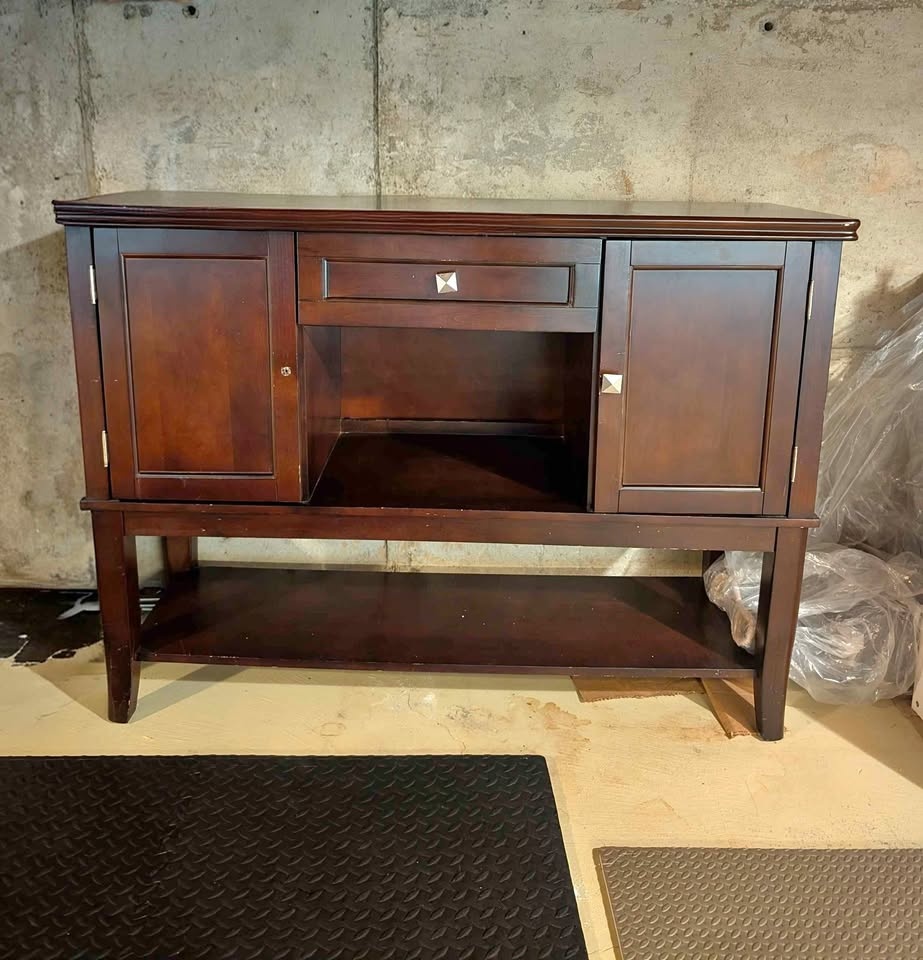 Dinning room hutch