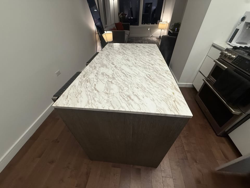 CB2 White Marble Island w/Storage and 2 Barstools - photo 4