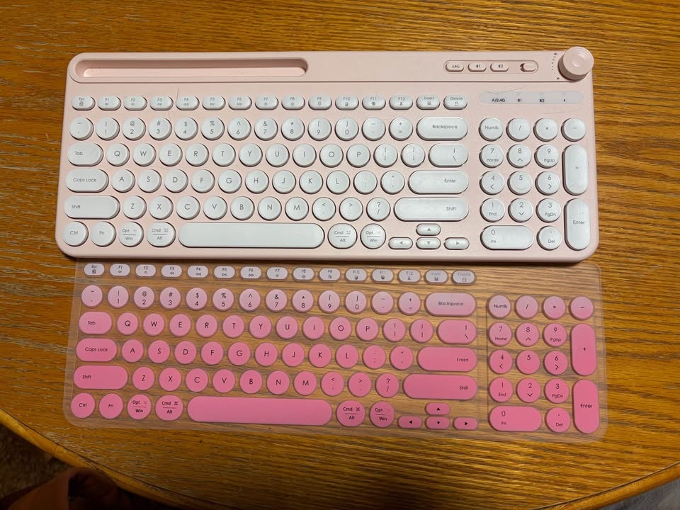 Bluetooth Keyboard with Cover - photo 2