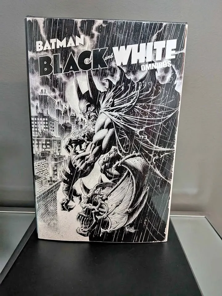BATMAN BLACK AND WHITE CUSTOM OMNIBUS Hardcover thumbnail