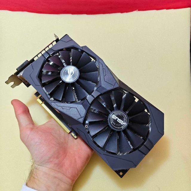 ASUS ROG Strix RX 570 8GB Gaming Graphics Card - photo 2