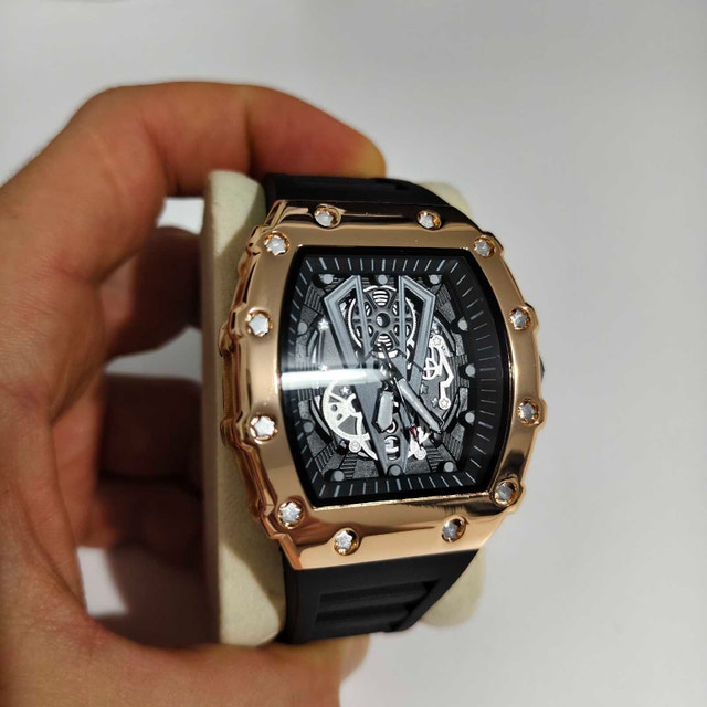 Piano Black and Gold Stylish Large Watch