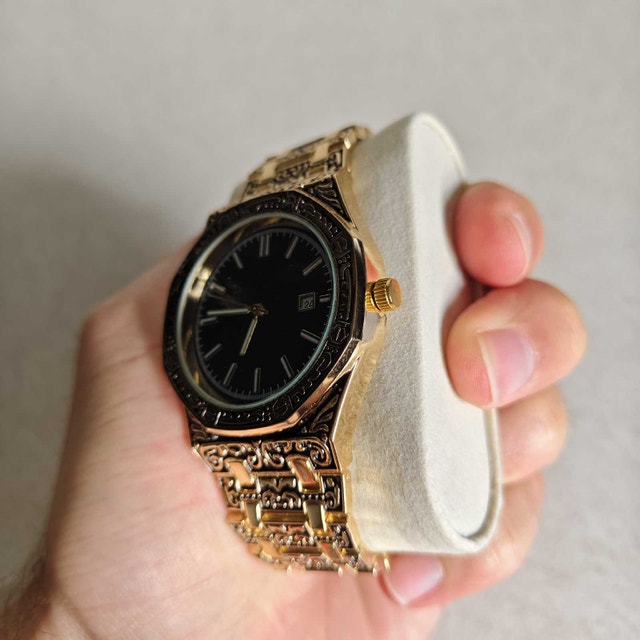 Unique Design Luxury Heavy Gold and Black Classic Watch - photo 3