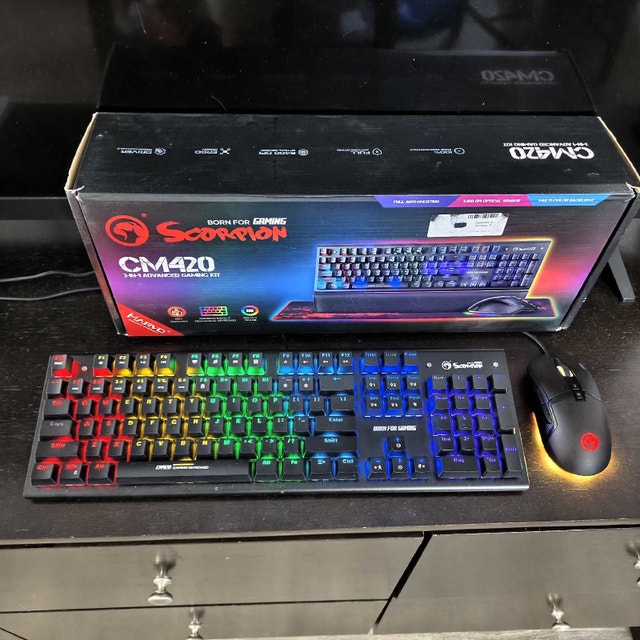 Mechanical Gaming Keyboard & Mouse Combo. Barely used - photo 2