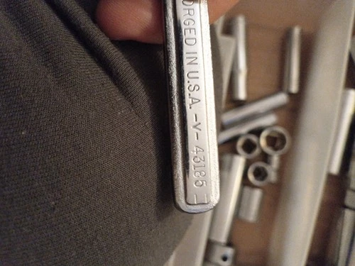 Craftsman 47 Pc Metric SAE Socket Set - photo 4