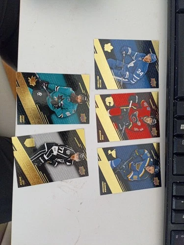 2017-18 UD Tim Hortons Collector’s Series Lot of 6 Stat Makers