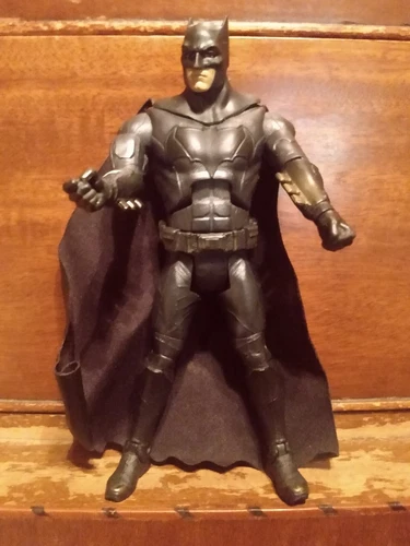 2015 Mattel Batman Dark Knight 7" Action Figure Loose