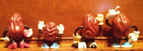 Lot of 4 Vintage 1987 California Raisins Figures - photo 2