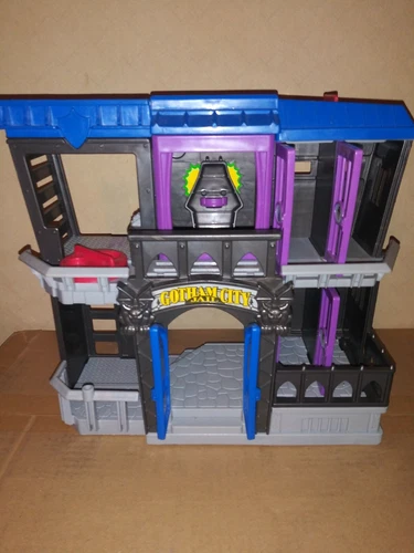 Imaginext Fisher Price DC Comics Batman Gotham City Jail Playset - photo 2
