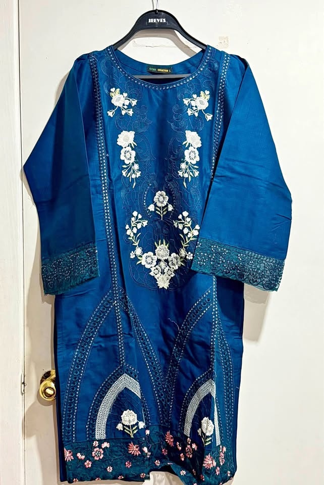Teal Blue Embroidered 3-Piece Suit – Brand New | Size Large
